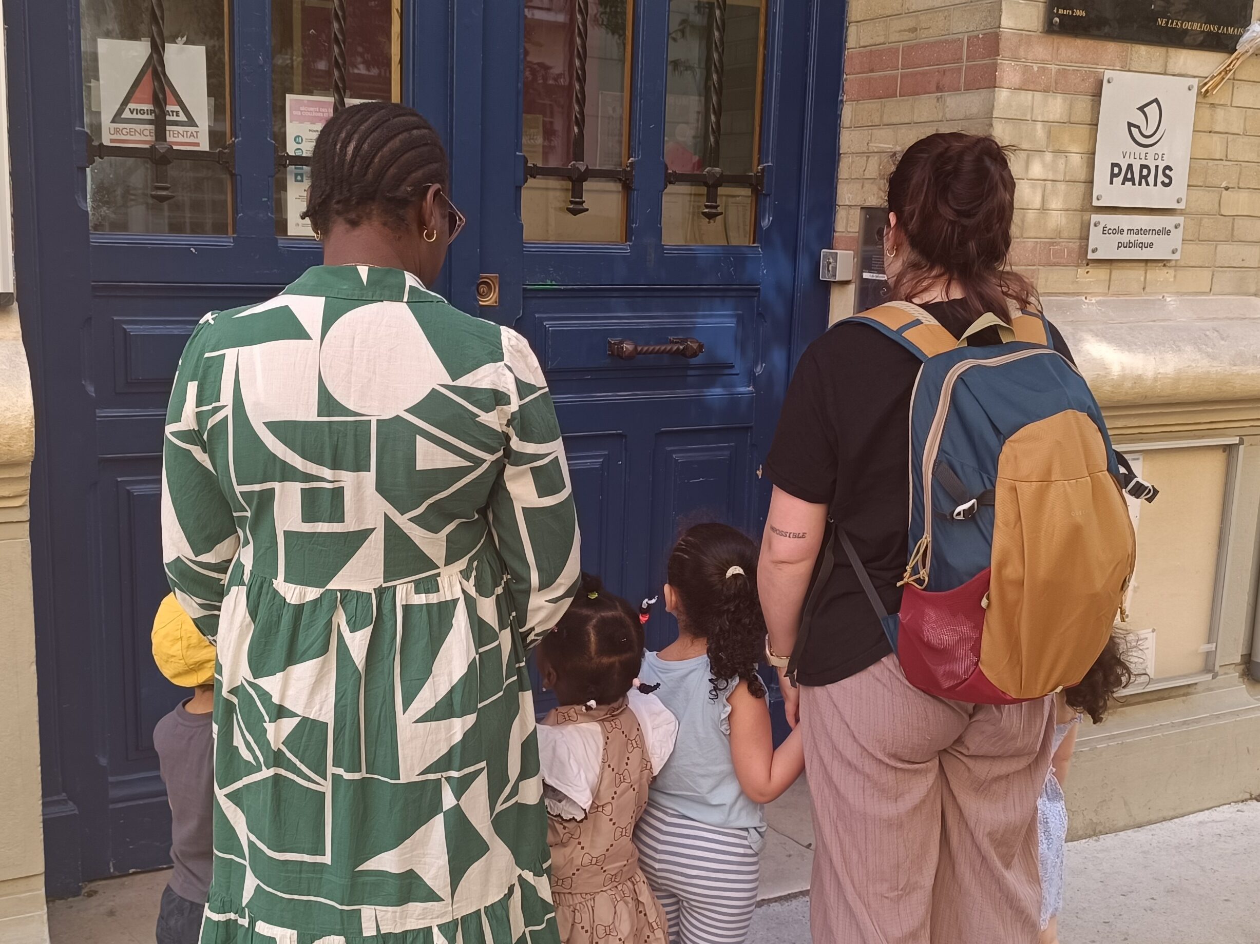 Les enfants de la Caserne de Reuilly en visite à la maternelle !