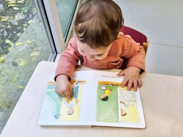 La lecture à Terre d'éveil